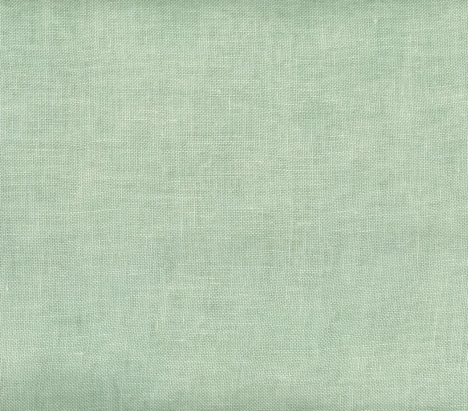 *76-502 Water Cress 28 ct linen