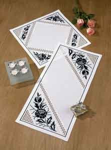 637845 Black Floral - White Hardanger Tablerunner