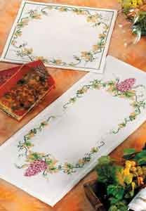 107346 Grapes/Leaves Table Mat